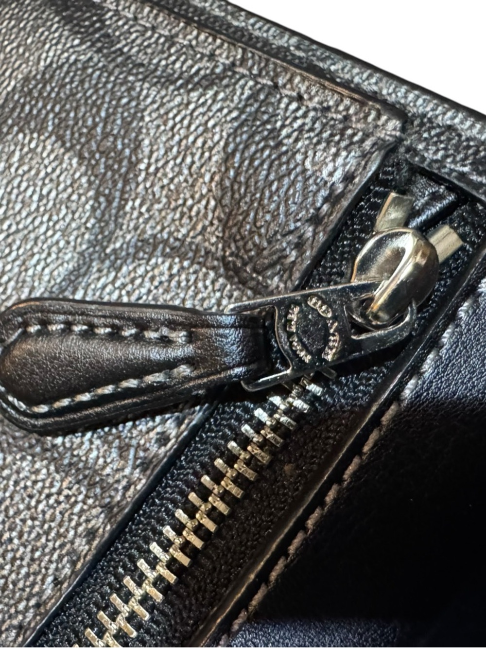 Coach Small Black Trifold Signature Canvas Wallet - Picture 6 of 15